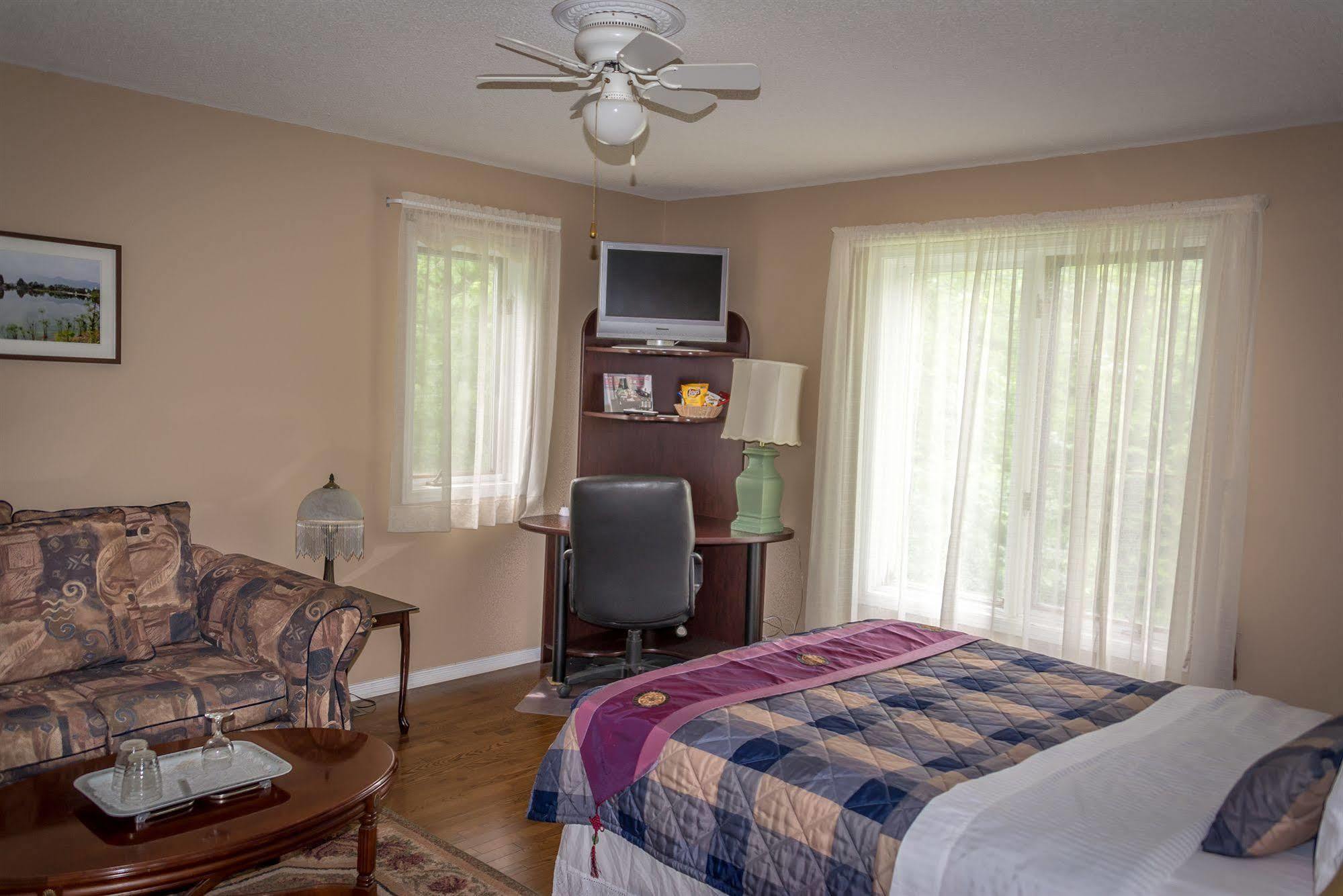 La Villa Rivermead Gatineau Eksteriør bilde